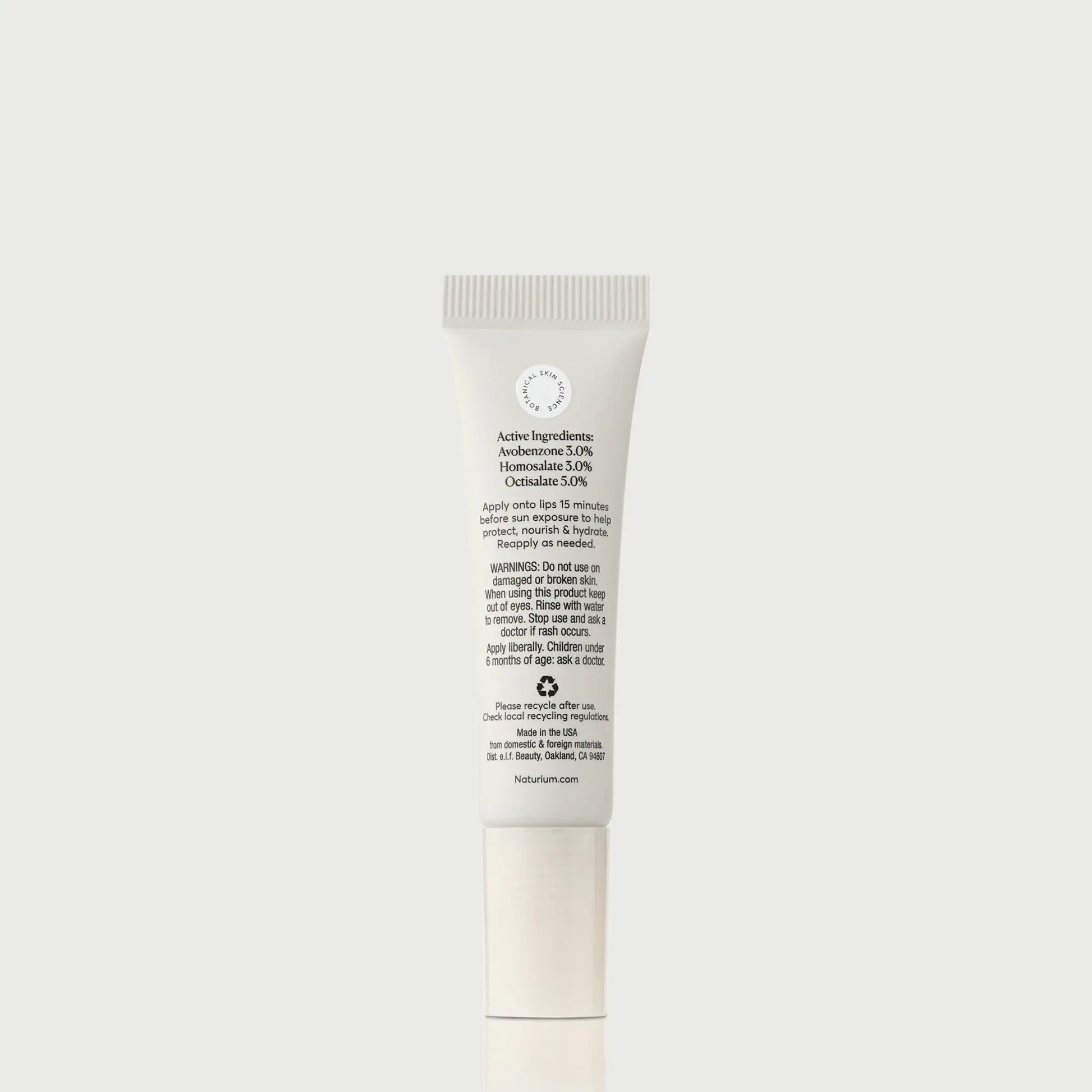phyto-glow-lip-balm-spf-45-clear-i0 NATR-10124_PhytoGlow_SPF_Clear_primary_capon_back_bonebkgd_1.webp