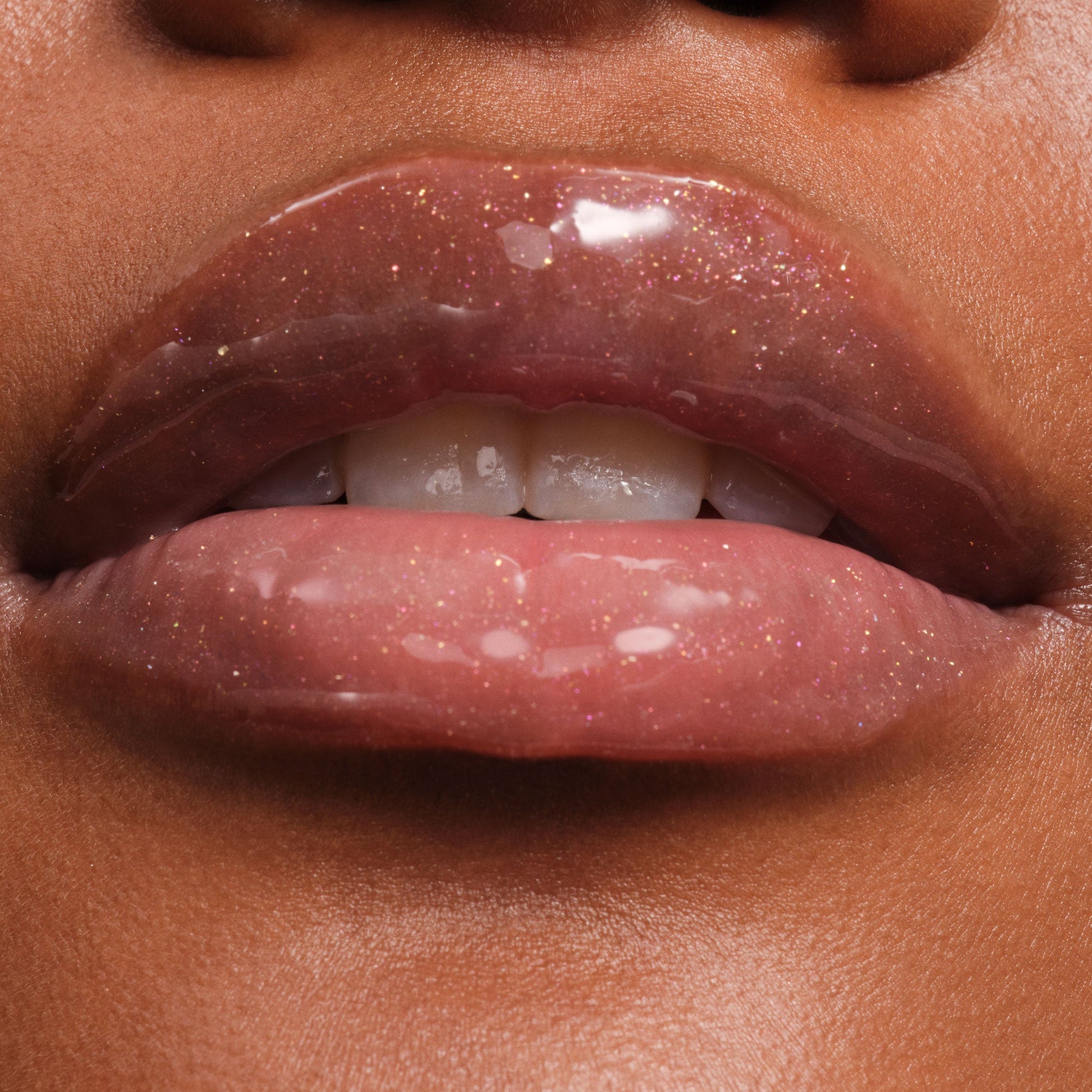 phyto-glow-lip-balm-shimmer-stardust-o1 NATR-10131-Phyto-Glow-Lip-Hover-Stardust.jpg